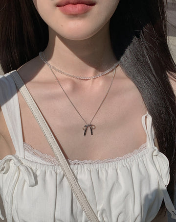 Enjou Ribbon Silver Necklace
